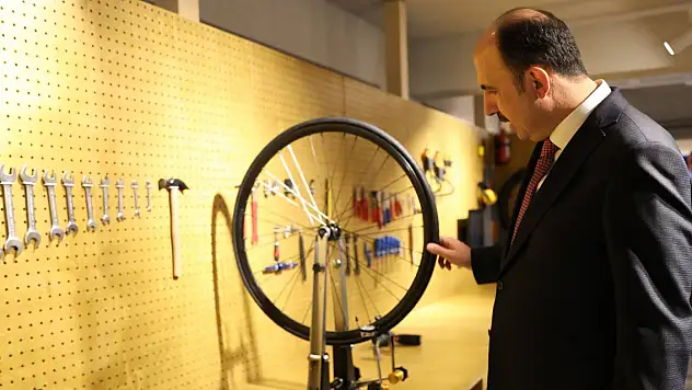 Başkan Altay'dan çocuklara karne daveti: Velespit Müzesi sizleri bekliyor