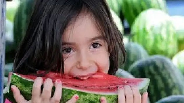 Fazla meyve kilo aldırıyor