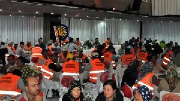 Başkan Akkaya Belediye personeli ile baayramlaştı