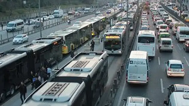 Öğrenciye en ucuz ulaşım İstanbul'da