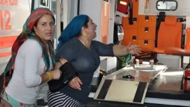 Üniversiteye kayıt yolunda kaza: 1 ölü, 4 yaralı