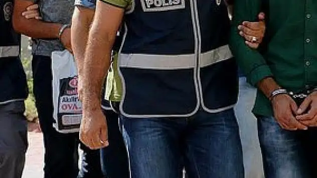 Lüks otomobil dolandırıcılığı operasyonu