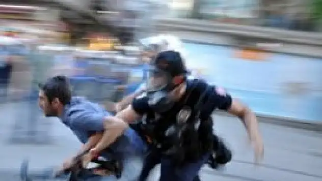 Dünya bizi konuşuyor