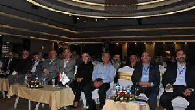 Gençlik ve Sorunları Çalıştayı düzenlendi