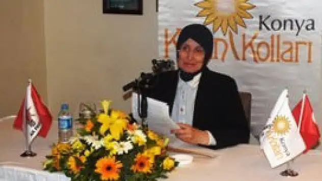 'İslam ile uyuduğum uykudan uyandım'