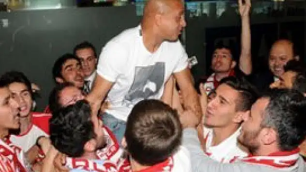 Roberto Carlos da Yiğido oldu