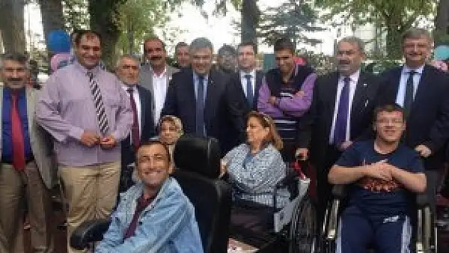 Ereğli'de engelliler için meslek edindirme kursu açıldı