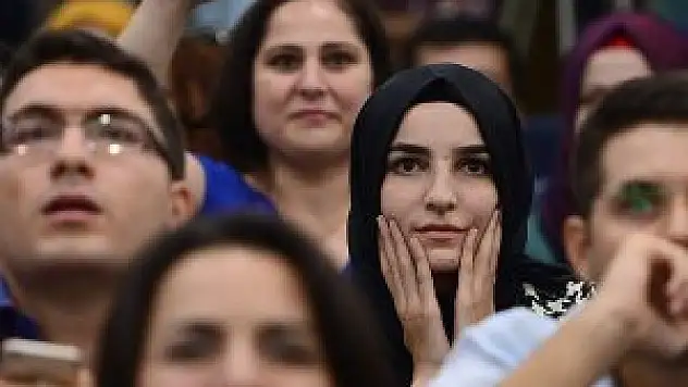 Öğretmenliğe geçiş sınavı yarın yapılacak