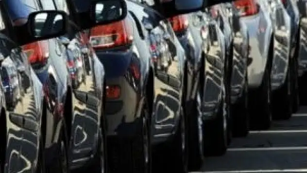 Otomobil üretimi en yüksek seviyeye ulaştı, ihracat azaldı
