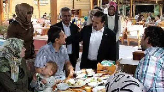 AK Parti Konya'da seçim çalışmaları sürdürüyor