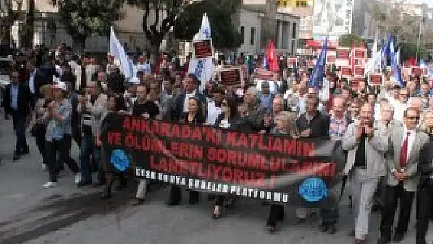 Ankara'daki terör saldırı Konya'da protesto edildi