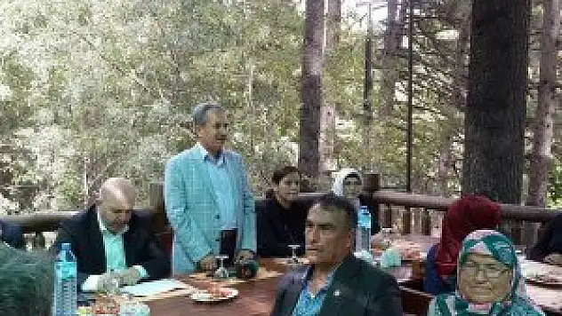 Baloğlu ve Akkaya muhtarlarla istişare toplantısı yaptı