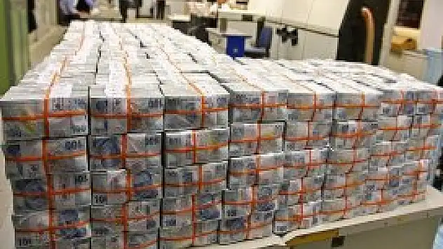 Faizler yüzde 6'nın altını gördü