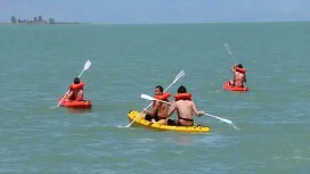 Beyşehir Gölü'n de su sporları ivme kazanıyor