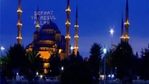 Bugün Miraç Kandili