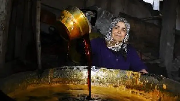 Üzüm şırasından doğan yöresel tatlılar