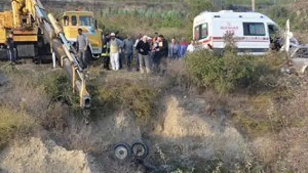 Tosya'da traktör kazası: 2 ölü, 1 yaralı