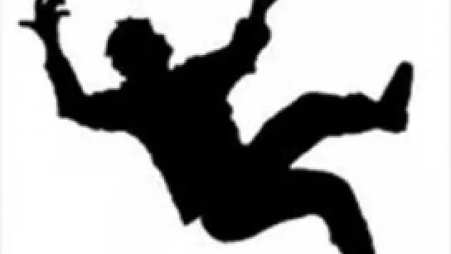 Beyşehir ilçesinde yüksekten düşen kişi ağır yaralandı