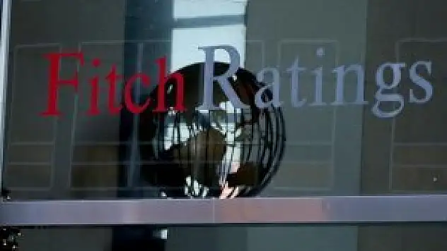 'Türk lirasındaki zayıflık şirketlerin kaldıracını artırıyor'