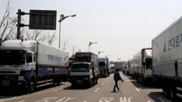 Güney ve Kuzey Kore yarın görüşmeye başlıyor