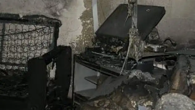 Yanan çocuğu itfaiye kurtardı