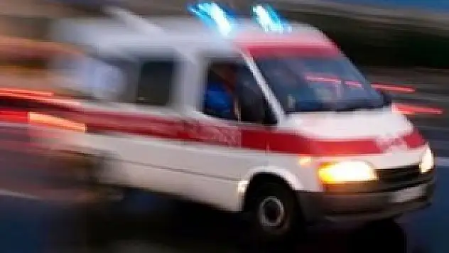 Düğün konvoyunda feci kaza: 2 ölü, 12 yaralı!