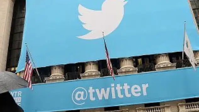Twitter'ın üçüncü çeyrek geliri 569 milyon dolar