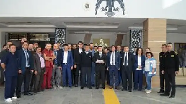 Ilgın'da sağlık çalışanları, terör saldırılarılarını kınadı