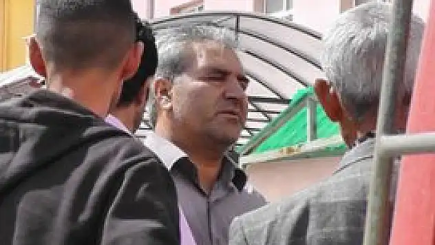 Yıldırım çarpan çocuk hayatını kaybetti