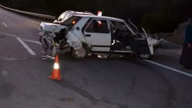 Direksiyon hakimiyetini kaybetti! 6 yaralı