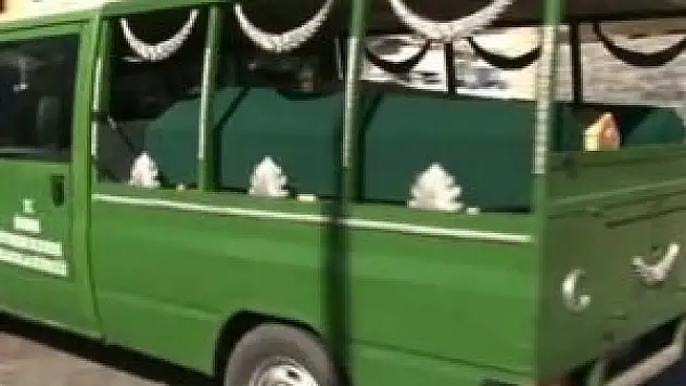 Esenyurt'ta 3 kişilik aile evlerinde ölü bulundu