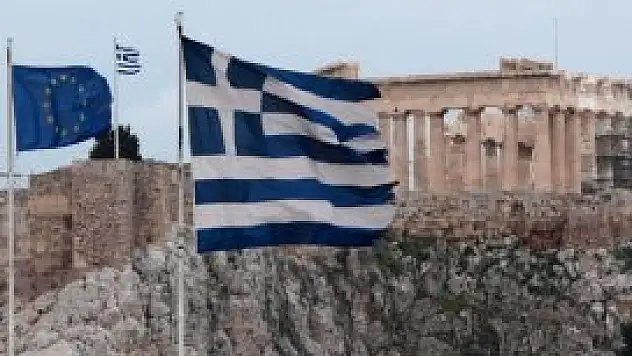 Yunanistan'da devlet televizyonu kapatıldı
