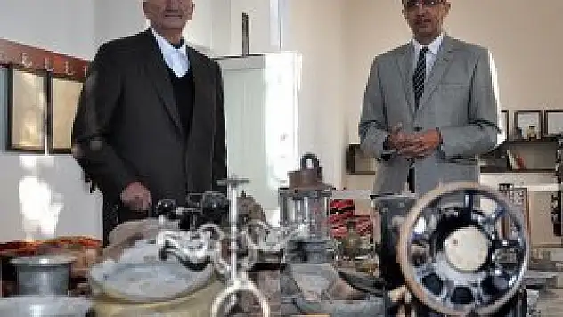 Hurdacının topladığı 'eserler' ile kültür evi kuruldu