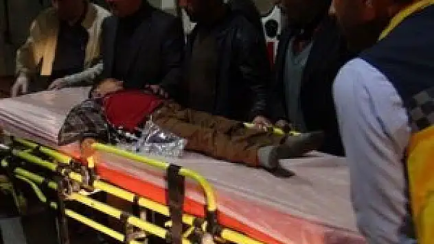 Kız istedikten sonra kaza yaptılar: 8 yaralı