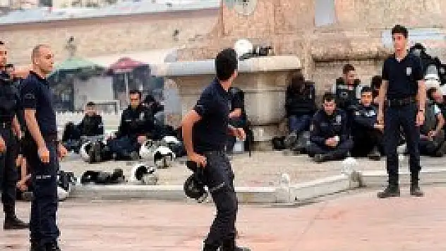 Taksim'de futbol vakti