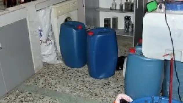 Sahte içkilerin içinden boya ve temizlik maddesi çıktı