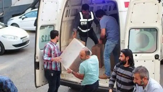 Ambulans görünümlü araçla sigara kaçakçılığı