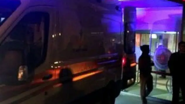 Hastanede keserli, bıçaklı kavga: 6 yaralı