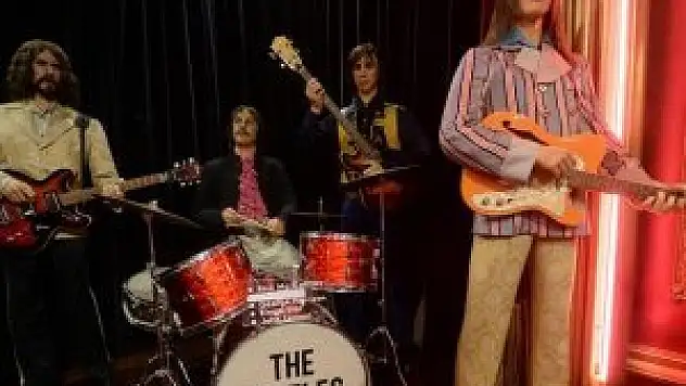 John Lennon'ın gitarı 2,4 milyon dolara satıldı