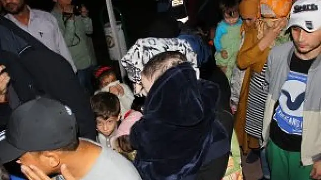 Aileleriyle DAEŞ'e katılmak isteyen 38 kişi yakalandı