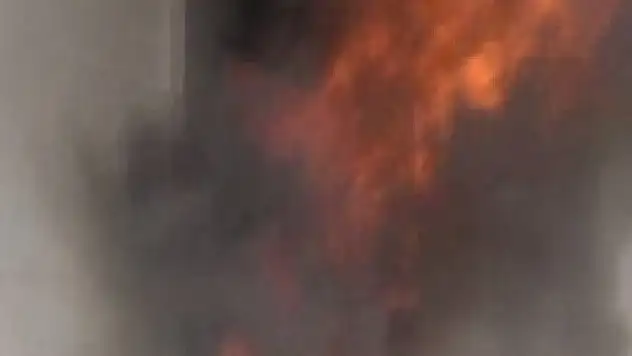 Aksaray'da çıkan yangında can pazarı