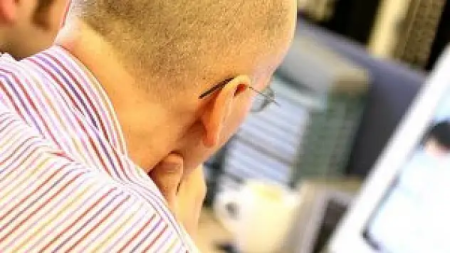 'Çalışanların maaşı 2016'da yüzde 9 zamlanacak'