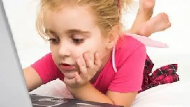 Çocukları güvenli internetle koruyun