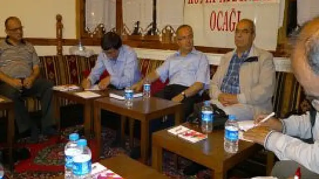 Hazret-i Aişe genç yaşta evlendi