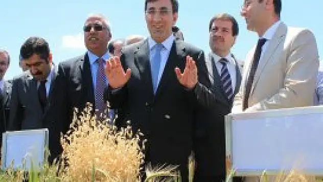 'Tarım en kritik sektörlerden birisidir'