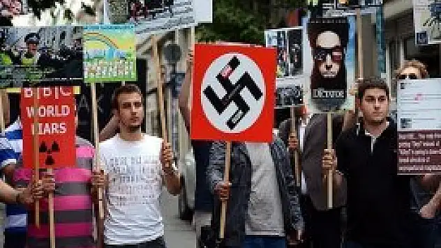 Yabancı medya  protesto edildi