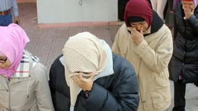 IŞİD'e katılmak isteyen 6 kadın yakalandı