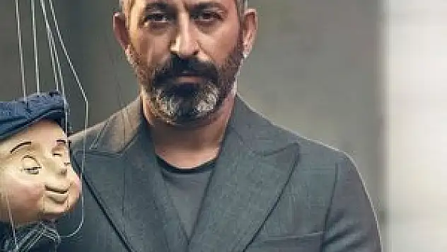 Cem Yılmaz, Hürriyet'in tuzağına düşmedi!