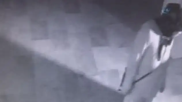 Semaver hırsızı kadın kamerada