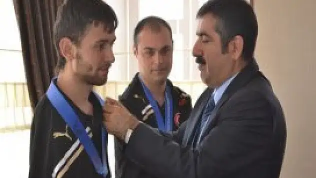 Sporculardan Konya Valisi Doğan'a ziyaret